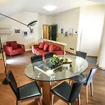 Pirovano Hébergement de vacances *